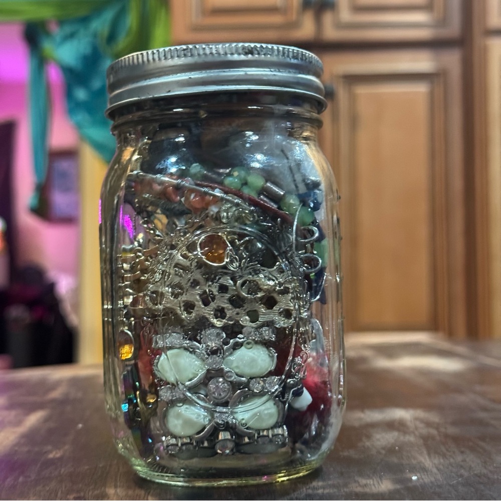 ✨Magical Mystery Jewelry Jar✨ - Picture 5 of 7